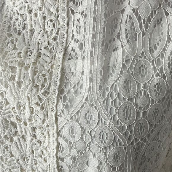 Nue Options Elegant Vanilla Floral Lace Top Attached Camisole Pretty  NWT SZ S - Picture 3 of 10